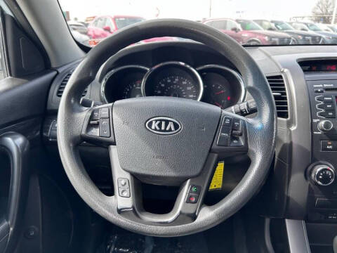 2012 Kia Sorento LX