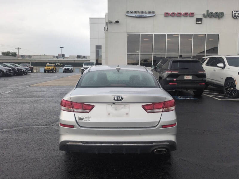 2019 Kia Optima LX