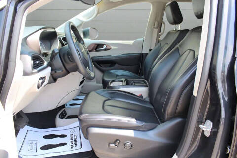 2021 Chrysler Voyager LXi