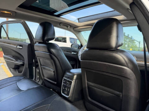 2016 Chrysler 300 C
