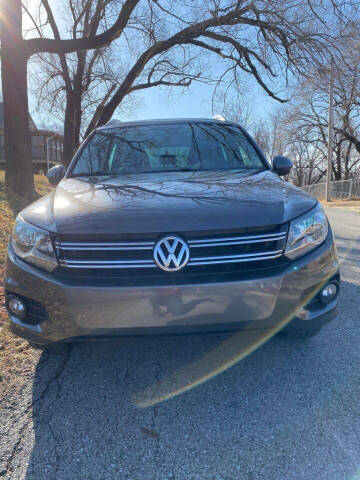 2013 Volkswagen Tiguan for sale at Carsland KC in Kansas City MO