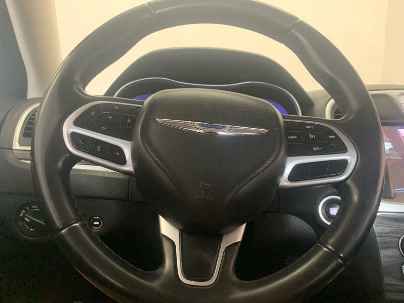 2018 Chrysler 300 Touring