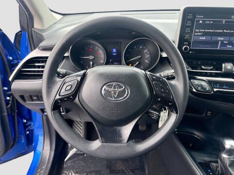 2020 Toyota C-HR LE