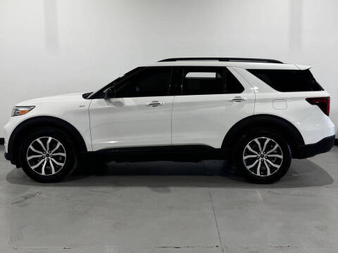 2022 Ford Explorer ST-Line