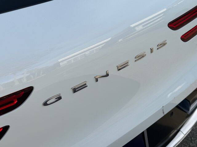 2026 Genesis GV70