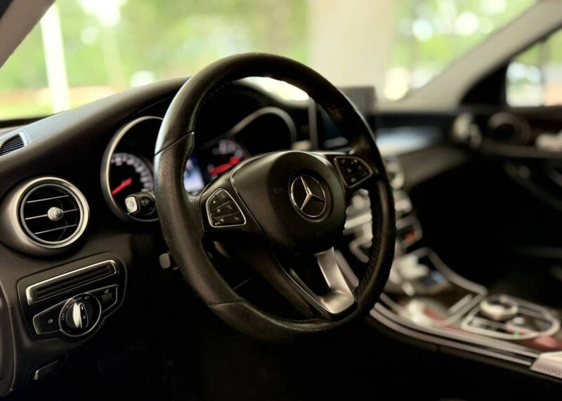 2017 Mercedes-Benz C-Class