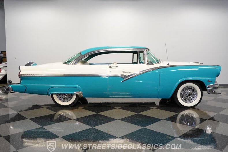1956 Ford Fairlane