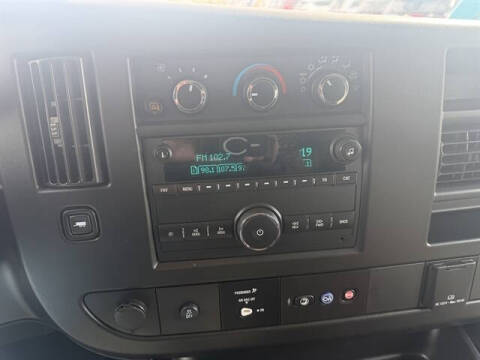 2021 GMC Savana 2500