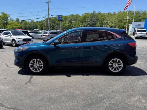 2020 Ford Escape SE