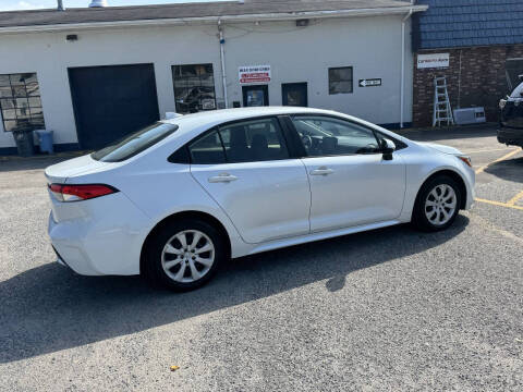 2022 Toyota Corolla LE