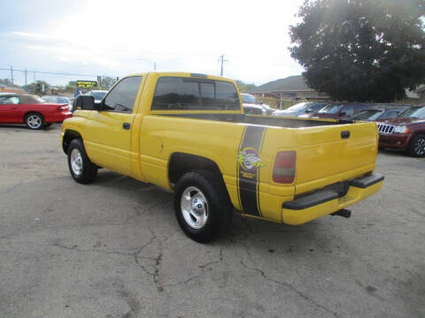 1999 Dodge Ram 1500 Laramie SLT