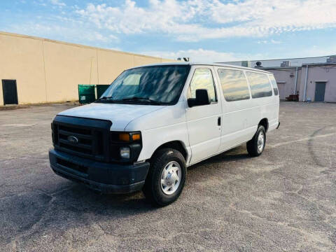 2014 Ford E-Series E-350 SD XL