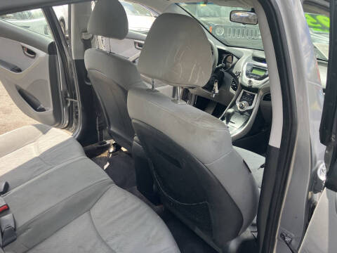 2011 Hyundai Elantra GLS