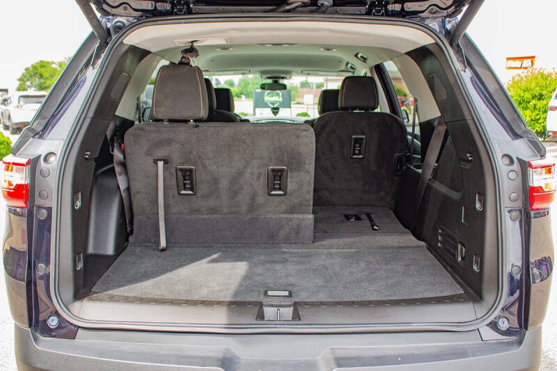 2020 Chevrolet Traverse LT Cloth
