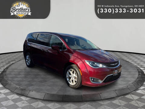 2018 Chrysler Pacifica Touring Plus