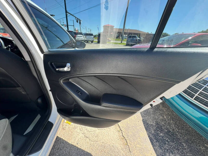 2016 Kia Forte EX