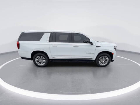 2023 GMC Yukon XL SLT