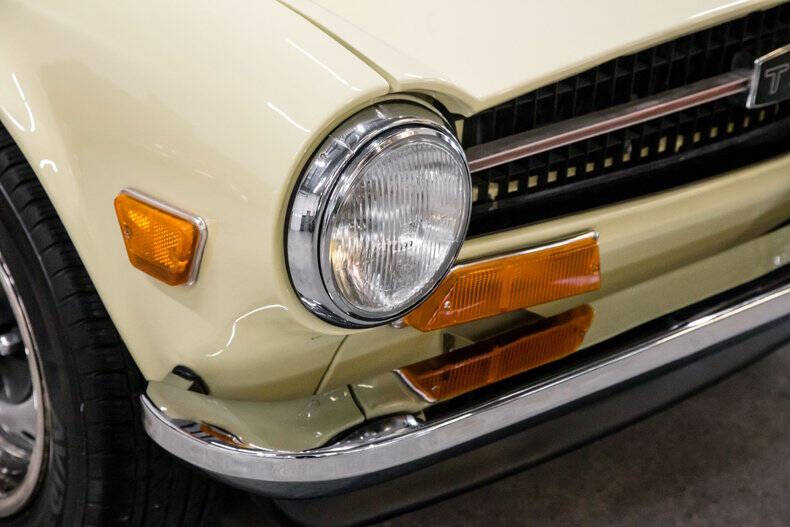 1971 Triumph FUEL INJECTED OVERDIVE TR6