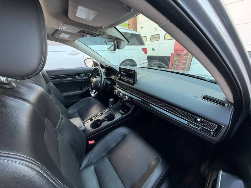 2022 Honda Civic Touring