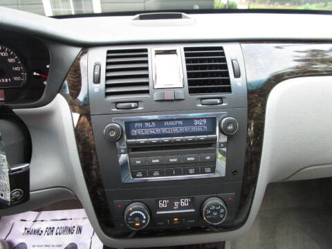 2008 Cadillac DTS Luxury III