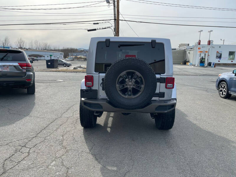 2016 Jeep Wrangler Unlimited Sahara