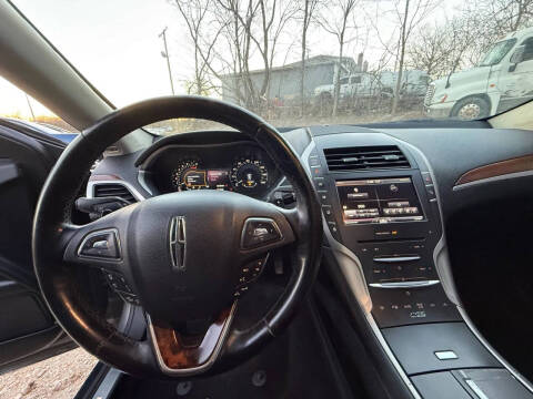 2015 Lincoln MKZ