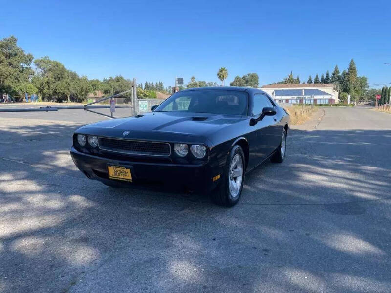 2010 Dodge Challenger for sale at ULTIMATE MOTORS in Sacramento CA