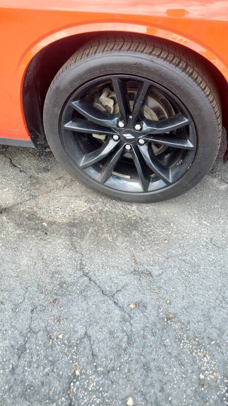 2017 Dodge Challenger SXT