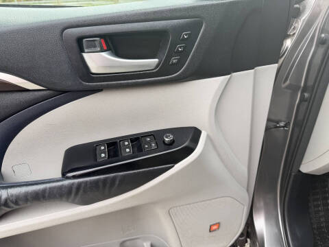2015 Toyota Highlander Limited