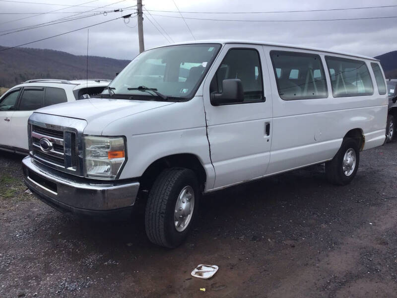2012 Ford E-Series E-350 SD XLT
