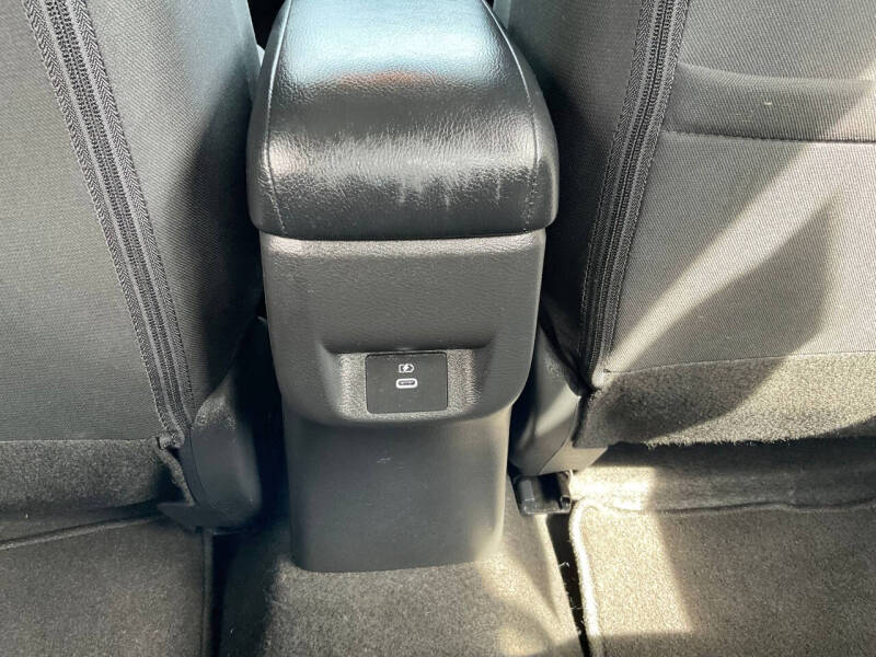 2023 Nissan Versa SV