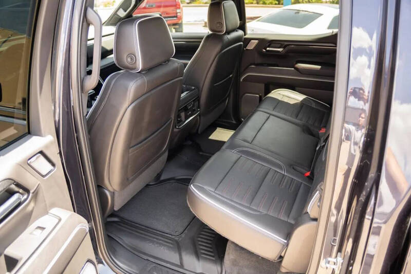 2023 GMC Sierra 1500 AT4X