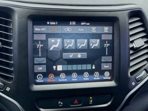 2021 Jeep Cherokee Latitude Lux