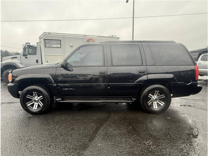1999 GMC Yukon Denali