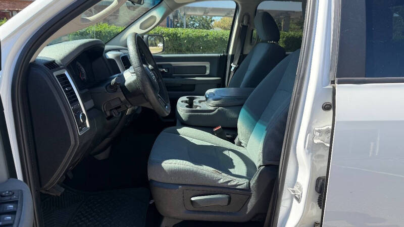 2019 RAM 1500 Classic SLT