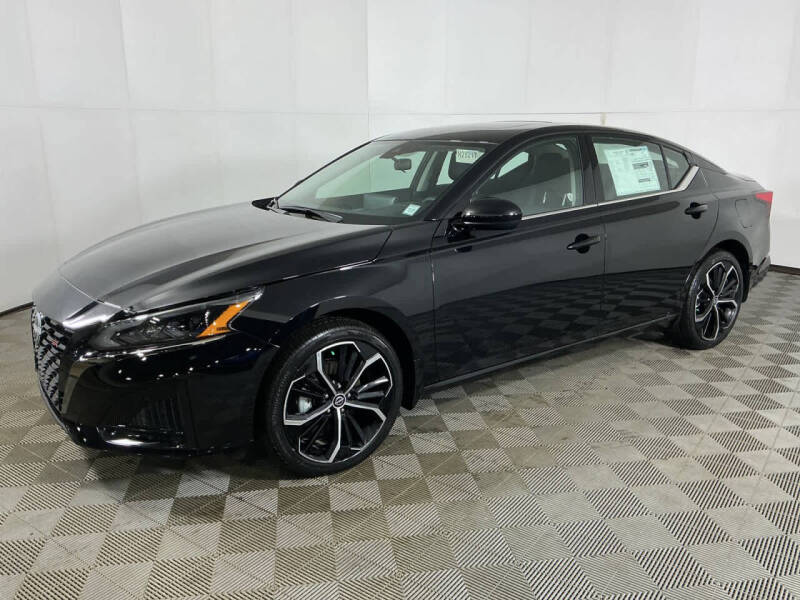 2025 Nissan Altima 2.5 SR