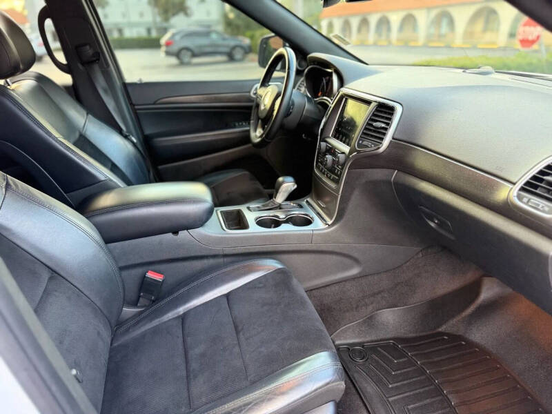 2018 Jeep Grand Cherokee Altitude