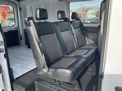 2022 Ford Transit 250