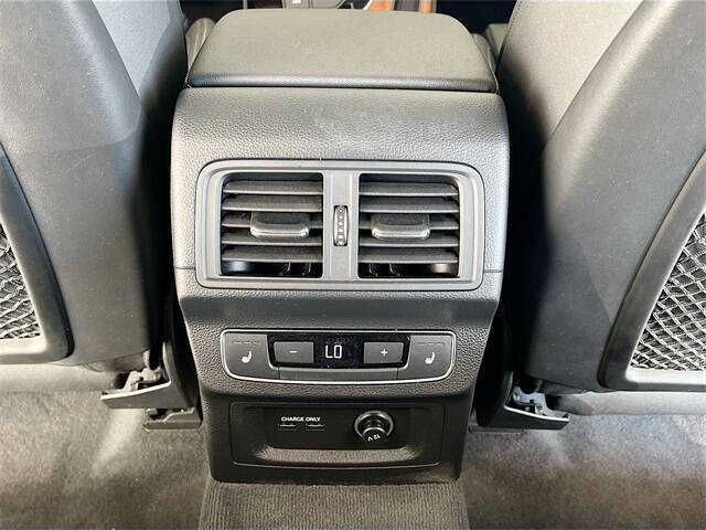 2021 Audi Q5 quattro Prestige 45 TFSI