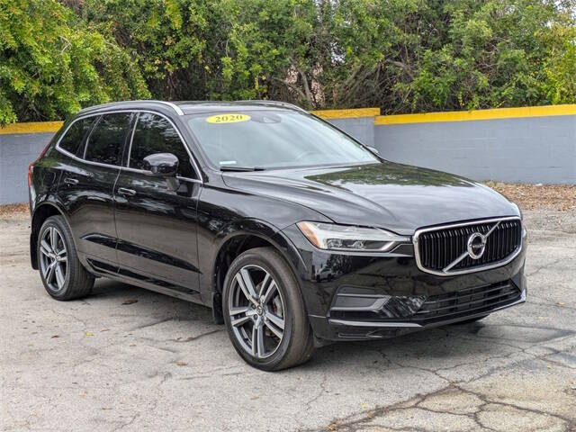 2020 Volvo XC60 T5 Momentum