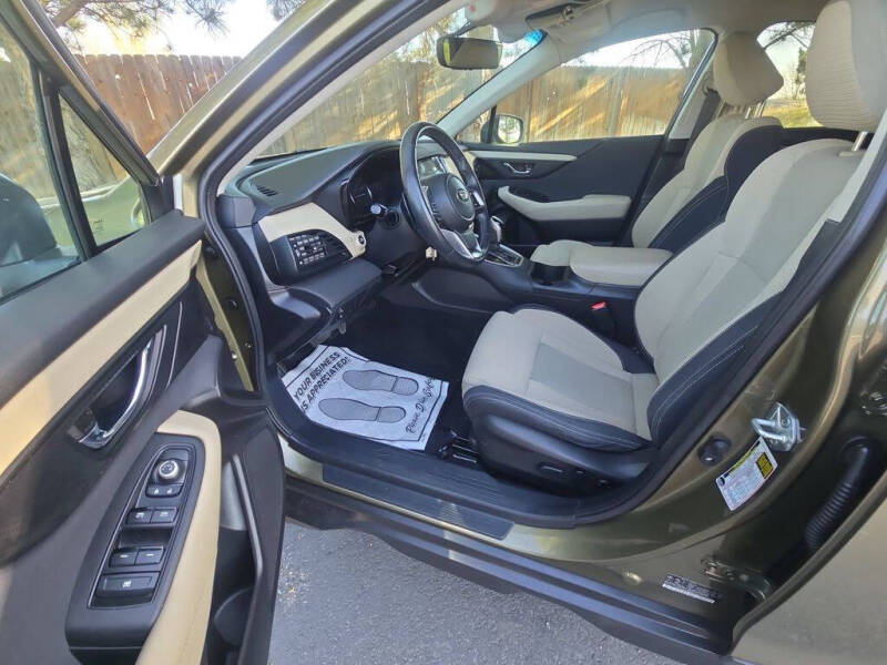 2022 Subaru Outback Premium