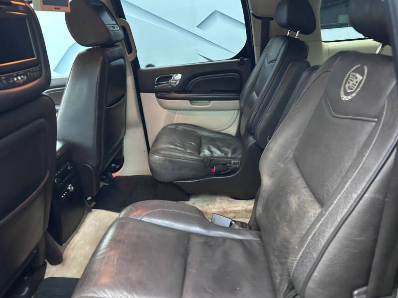 2009 Cadillac Escalade ESV Platinum Edition