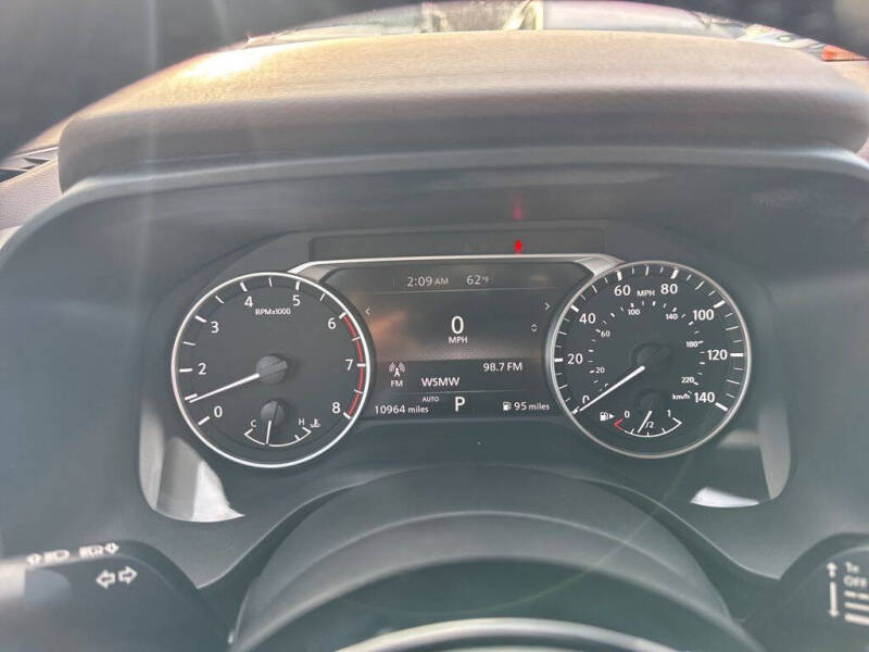 2023 Nissan Rogue SV