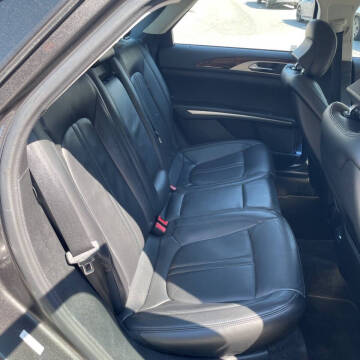 2015 Lincoln MKZ Hybrid
