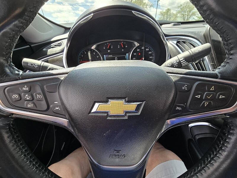 2017 Chevrolet Malibu LT