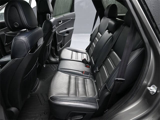 2016 Kia Sorento SX Limited