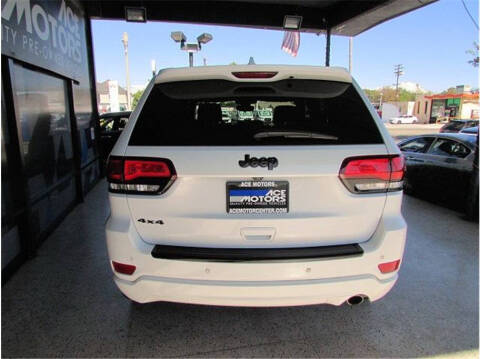 2018 Jeep Grand Cherokee Altitude