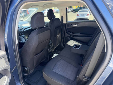 2018 Ford Edge SE