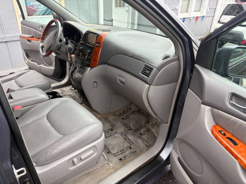 2006 Toyota Sienna XLE Limited 7 Passenger