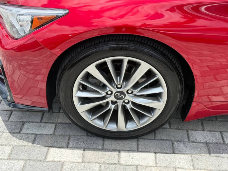 2024 Infiniti Q50 Luxe